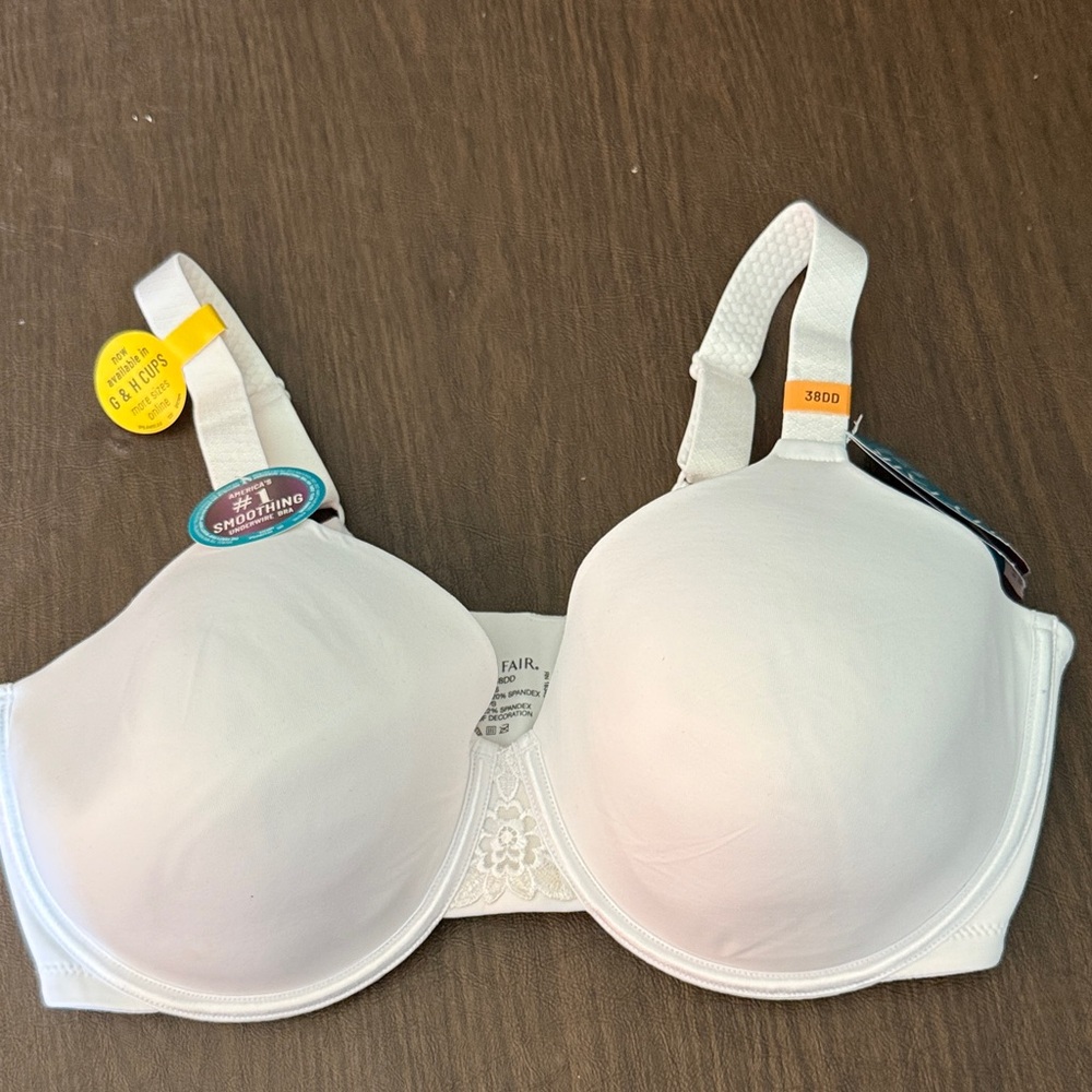 Vanity Fair Women's Cream Bra